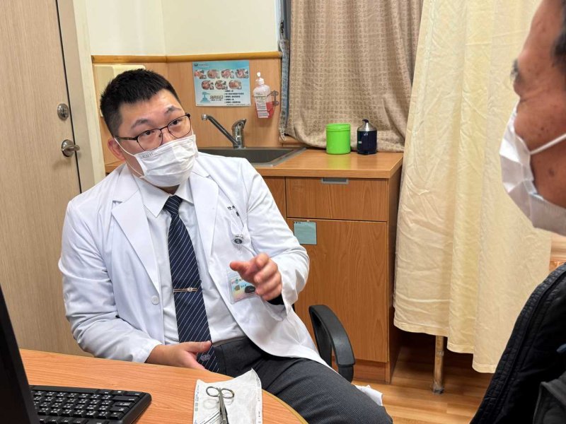 團聚圍爐 台中慈濟醫師提醒火鍋熱湯藏食道癌危機 新聞圖片