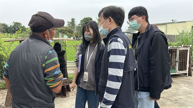 最高可罰300萬 嘉縣查家畜所查獲黑心繁殖狗場 63隻品種犬全數沒入