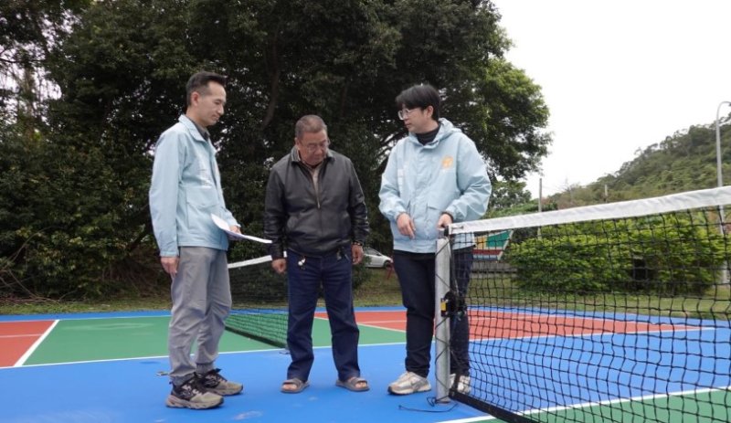 大陳二村匹克球場改善工程將完工　魏嘉彥會勘盼打造社區熱門運動新據點