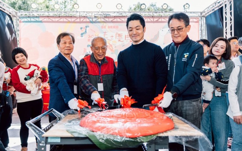 「BE HERO」臺北客家春之慶典溫馨落幕 蔣萬安出席「新丁新枝祈福」向守護家庭的平凡英雄致敬 新聞圖片