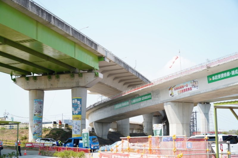 台南北外環交流道工程拚10月份通車