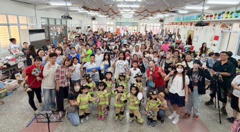 第三屆「梓兒市集」活動圓滿結束 親子同樂推動環保循環經濟 新聞圖片