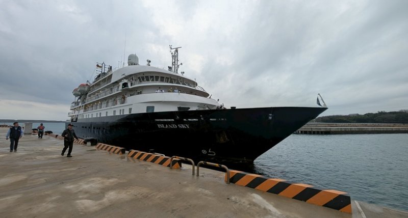 「島嶼天空」首航澎湖 84名旅客登島帶動觀光商機 新聞圖片
