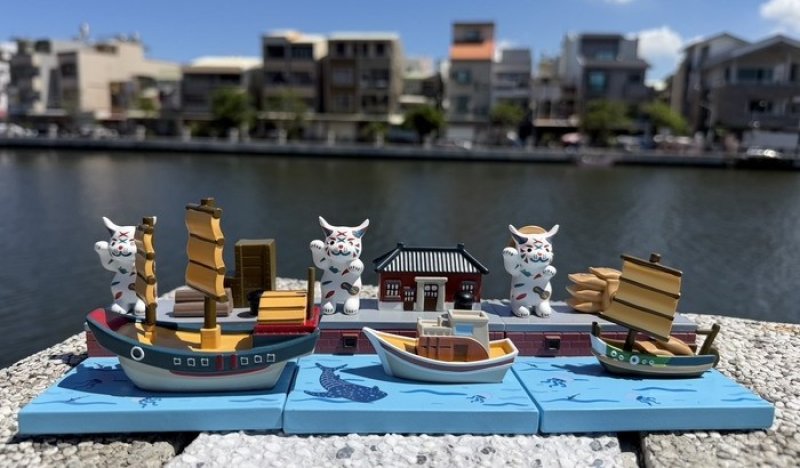 台南運河公仔熱銷文創商品同步開賣