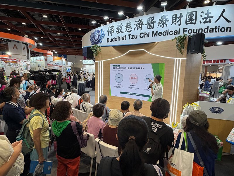 存骨本、留肌力 台中慈濟醫院揭健康老化五支柱