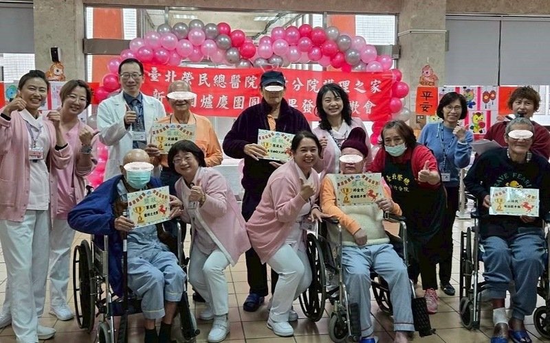 北榮新竹分院辦「金勾盃潔牙競賽」 照護團隊與長輩同樂提升口腔健康