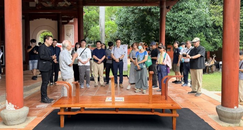 樹德科大「與孔子有約II」進駐臺南孔廟 周晬椅、婚約椅串起生命文化