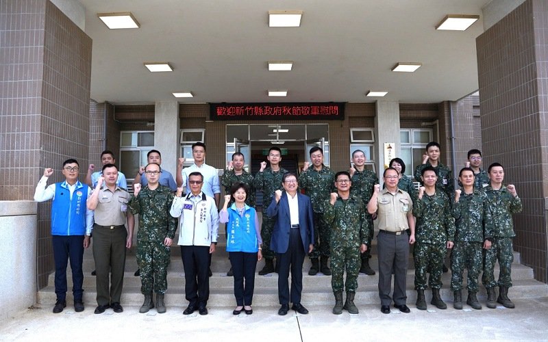 中秋佳節將至 新竹縣長楊文科走訪542旅慰問16駐軍部隊