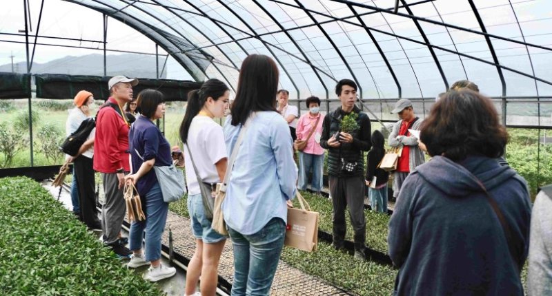 探秘粉紅溫室與產地日常  新北萬金杜鵑秋季小旅行開放報名
