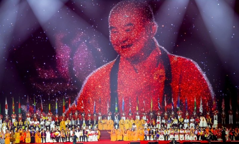 全球佛光人代表在大巨蛋 共寫佛教歷史新頁