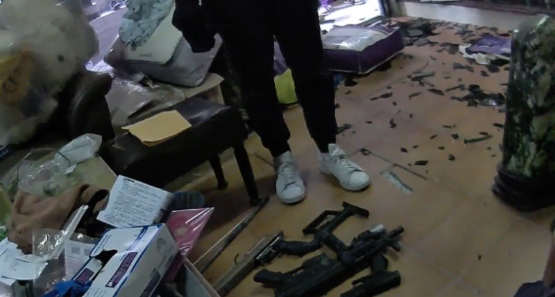 平房巷弄藏黑槍  海巡聯警獲槍彈