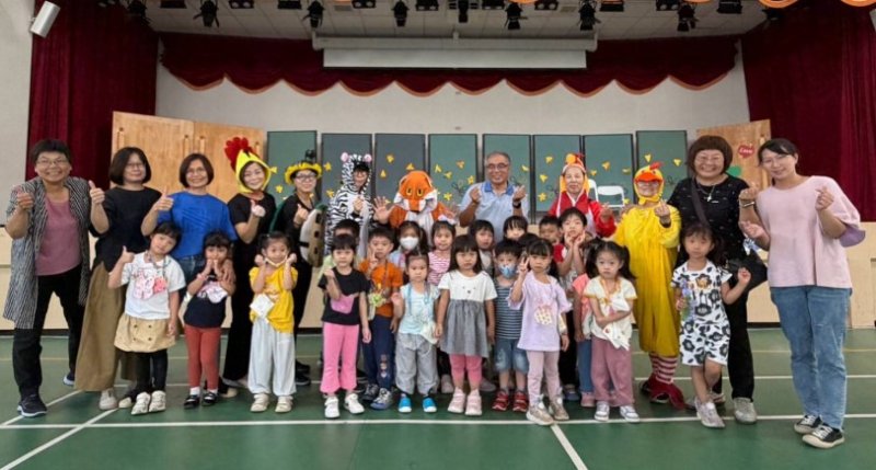 社區婦女化身有餘劇團戲劇演員走進河堤國小  傳遞反霸凌正向力量，以愛打造友善校園